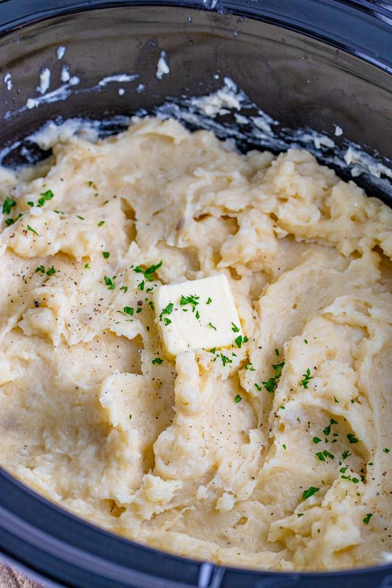 Crock Pot Mashed Potatoes: The Ultimate Comfort Food with Effortless Elegance