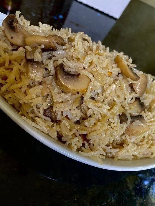 Vegan Rice with Mushrooms