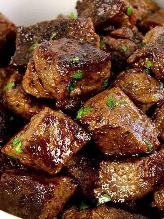 Steak Bites with Garlic Butter !!!